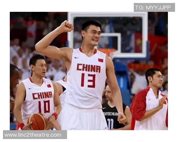 姚明身高165米的真实故事与篮球梦想的坚持与追求 姚明身高165米的真实故事与篮球梦想的坚持与追求