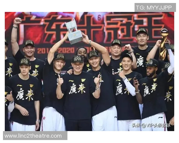 广东宏远队引援大手笔，签约国内状元新秀加入阵容